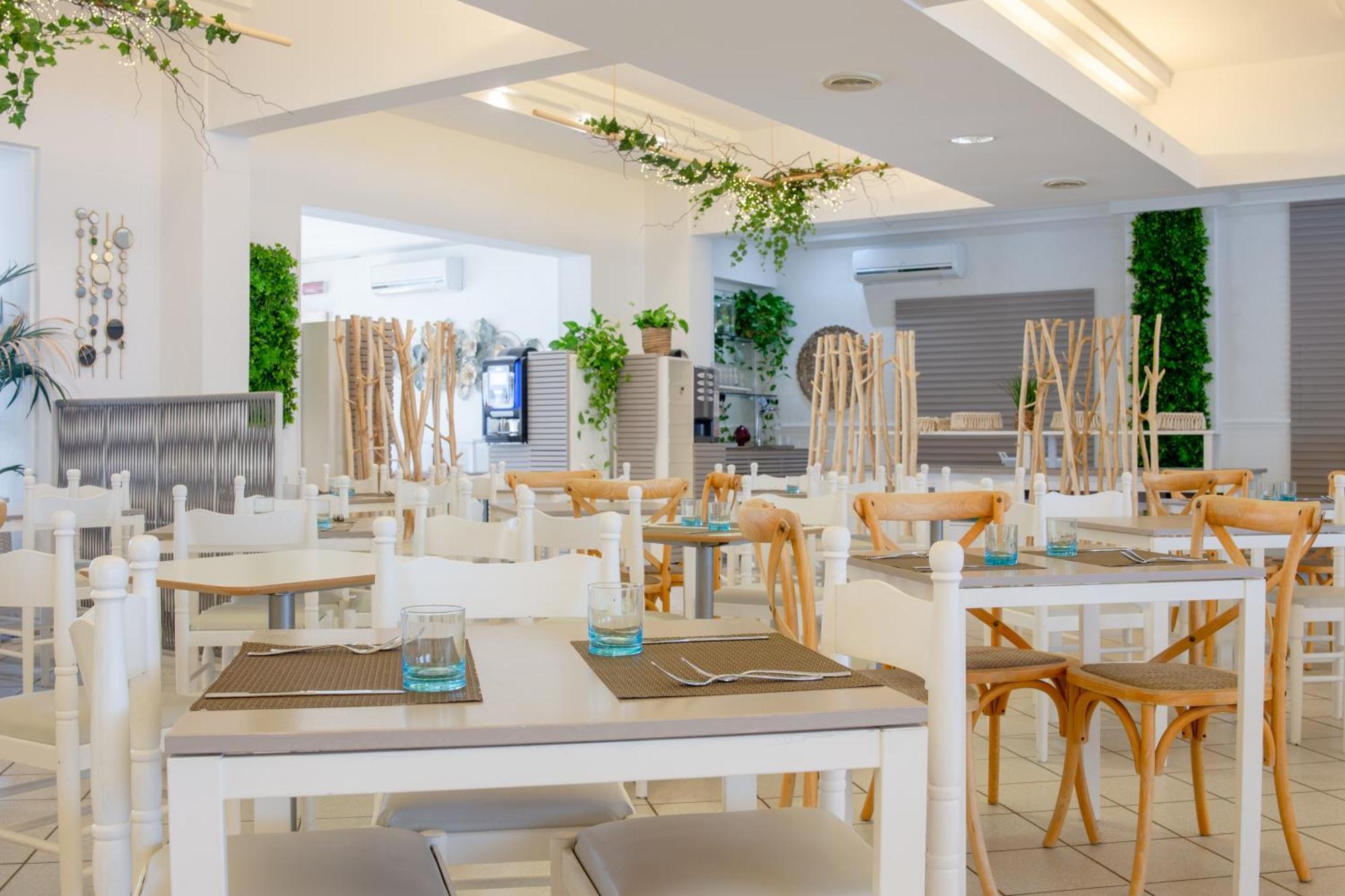 Villaggio Poseidone Beach Resort - Hotel Torre San Giovanni Ugento Eksteriør billede